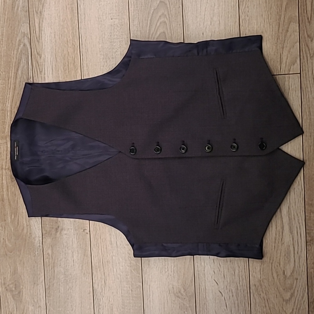 JOHN VARVATOS Canada Dark Grey Wool Sz Medium Mens Vest Waistcoat